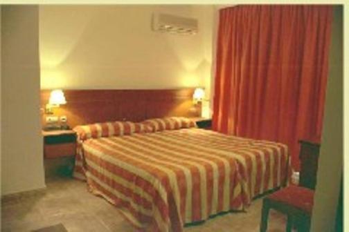 Gran Hostal El Chiscon Colmenar Viejo Chambre photo